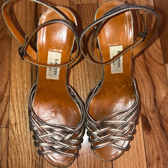 Lanvin Strappy Horn Heels - Picture 5 of 6